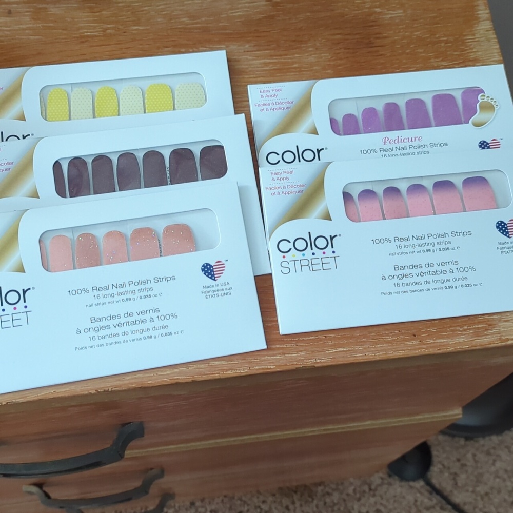 Brand New Color Street Set of 5